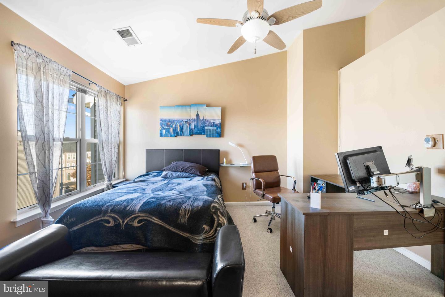 9264 KRISTY DR, MANASSAS PARK, Virginia 20111, 3 Bedrooms Bedrooms, 6 Rooms Rooms,3 BathroomsBathrooms,Residential,For sale,9264 KRISTY DR,VAMP2003610 MLS # VAMP2003610