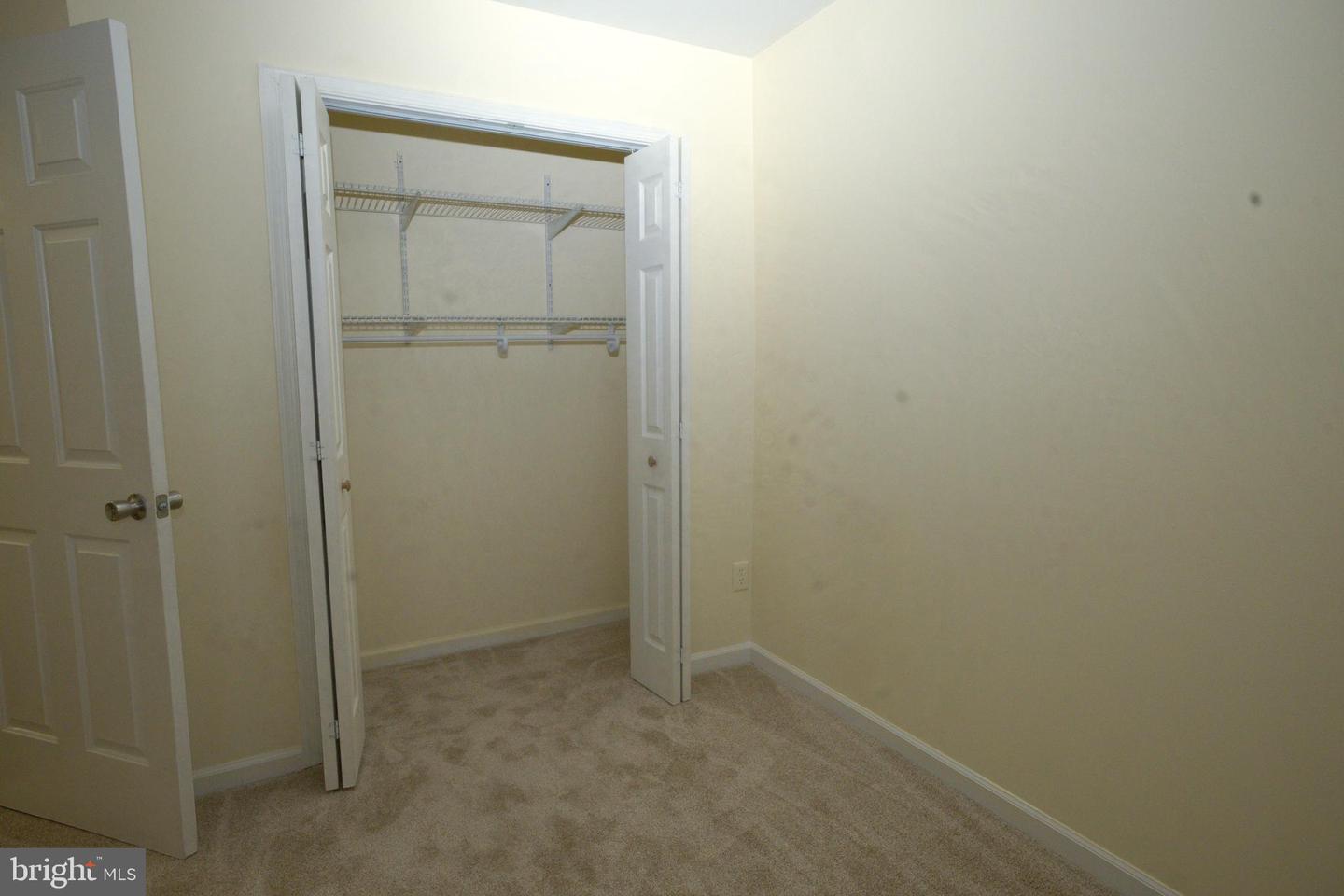 2558 GRAYTON LN, WOODBRIDGE, Virginia 22191, 4 Bedrooms Bedrooms, 4 Rooms Rooms,3 BathroomsBathrooms,Residential,For sale,2558 GRAYTON LN,VAPW2111006 MLS # VAPW2111006