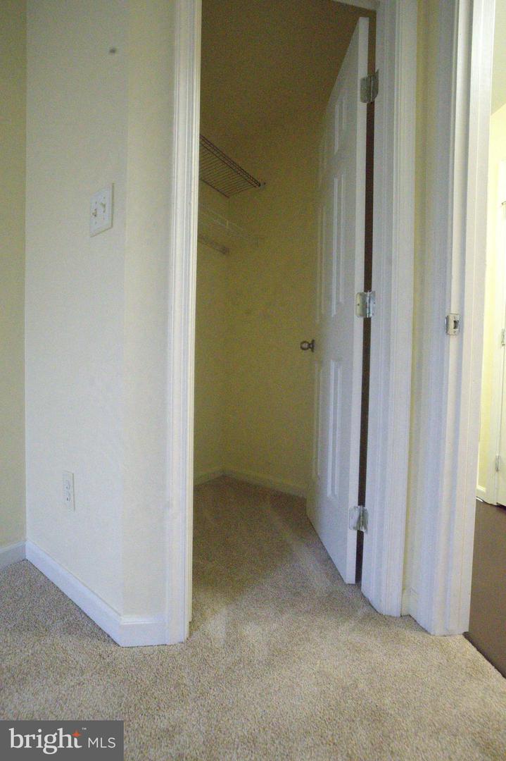 2558 GRAYTON LN, WOODBRIDGE, Virginia 22191, 4 Bedrooms Bedrooms, 4 Rooms Rooms,3 BathroomsBathrooms,Residential,For sale,2558 GRAYTON LN,VAPW2111006 MLS # VAPW2111006