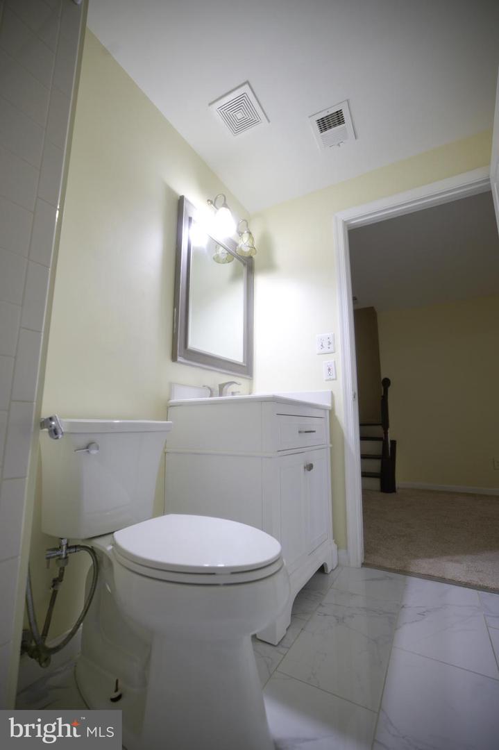 2558 GRAYTON LN, WOODBRIDGE, Virginia 22191, 4 Bedrooms Bedrooms, 4 Rooms Rooms,3 BathroomsBathrooms,Residential,For sale,2558 GRAYTON LN,VAPW2111006 MLS # VAPW2111006