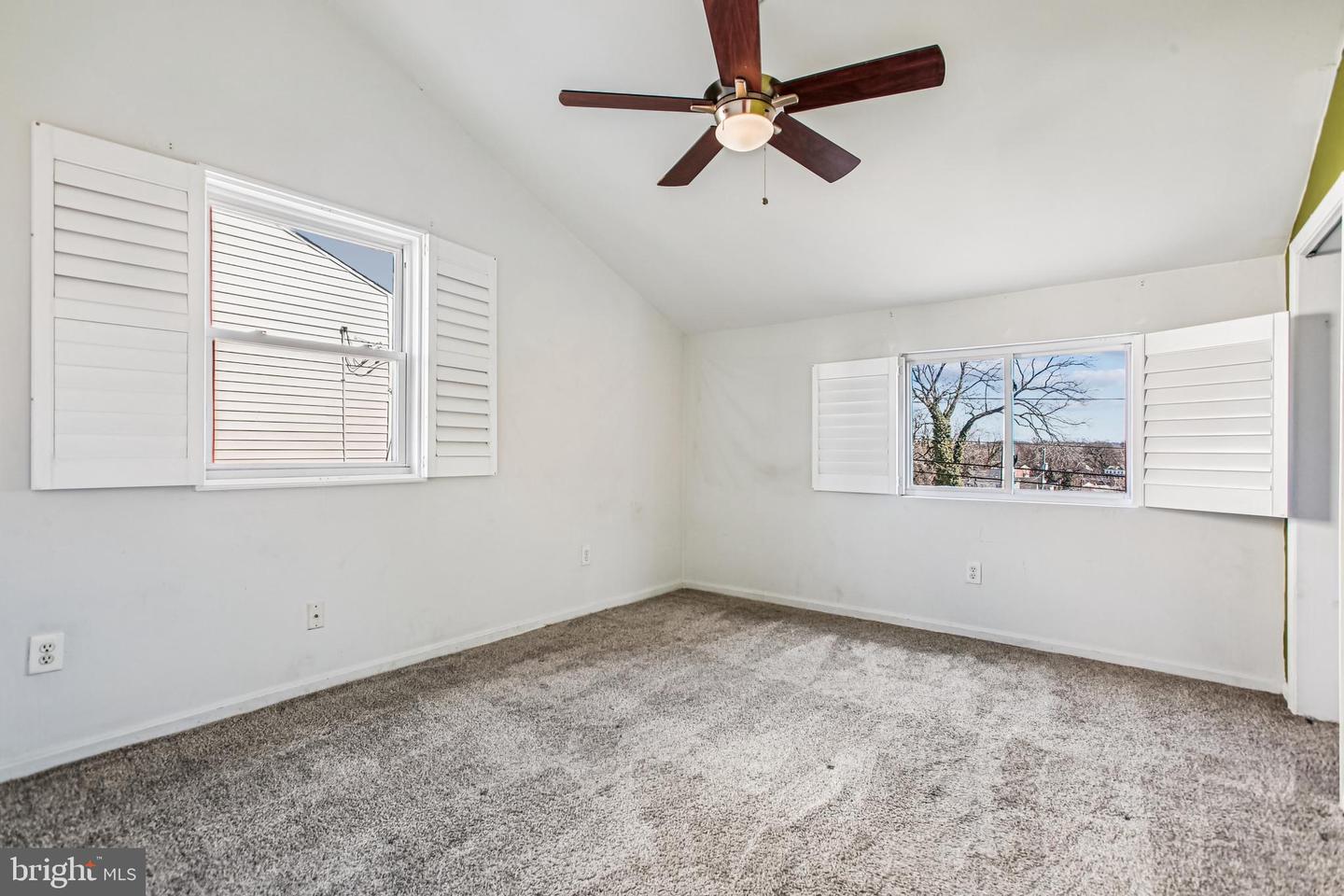 836 DIVISION AVE NE, WASHINGTON, District Of Columbia 20019, 2 Bedrooms Bedrooms, ,2 BathroomsBathrooms,Residential,For sale,836 DIVISION AVE NE,DCDC2242712 MLS # DCDC2242712