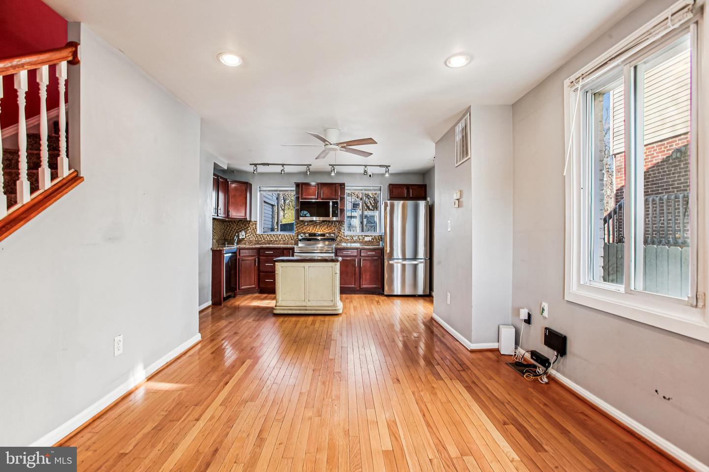 836 DIVISION AVE NE, WASHINGTON, District Of Columbia 20019, 2 Bedrooms Bedrooms, ,2 BathroomsBathrooms,Residential,For sale,836 DIVISION AVE NE,DCDC2242712 MLS # DCDC2242712