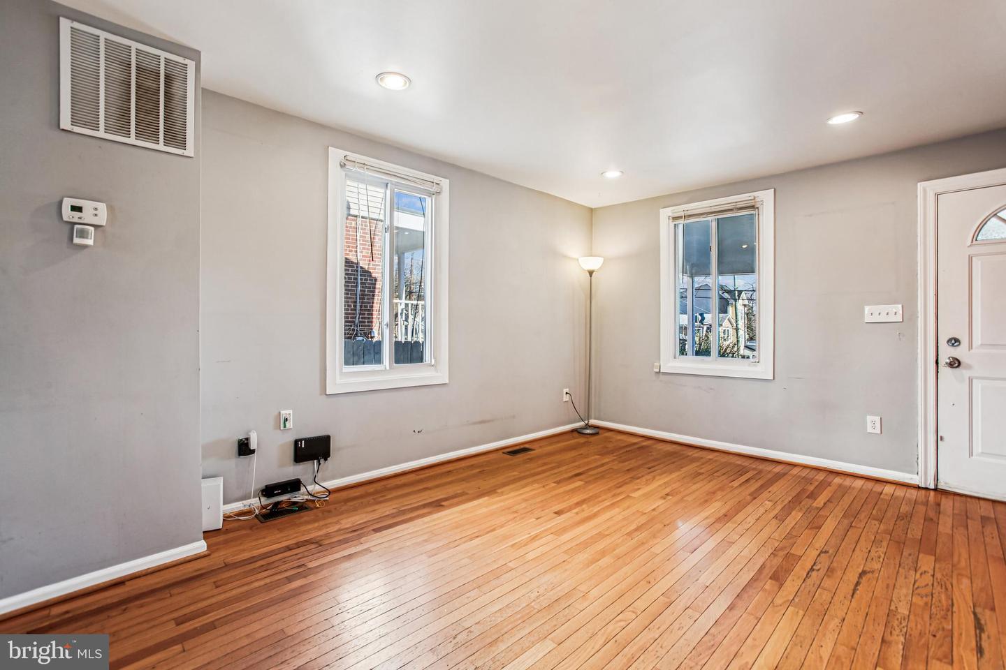 836 DIVISION AVE NE, WASHINGTON, District Of Columbia 20019, 2 Bedrooms Bedrooms, ,2 BathroomsBathrooms,Residential,For sale,836 DIVISION AVE NE,DCDC2242712 MLS # DCDC2242712