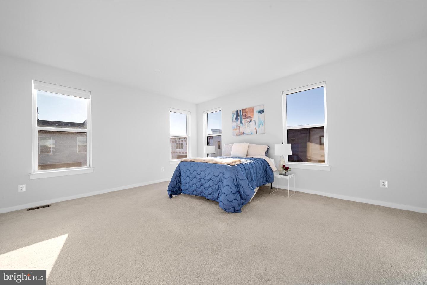 43730 TRANSIT SQ, ASHBURN, Virginia 20147, 3 Bedrooms Bedrooms, ,2 BathroomsBathrooms,Residential,For sale,43730 TRANSIT SQ,VALO2114390 MLS # VALO2114390