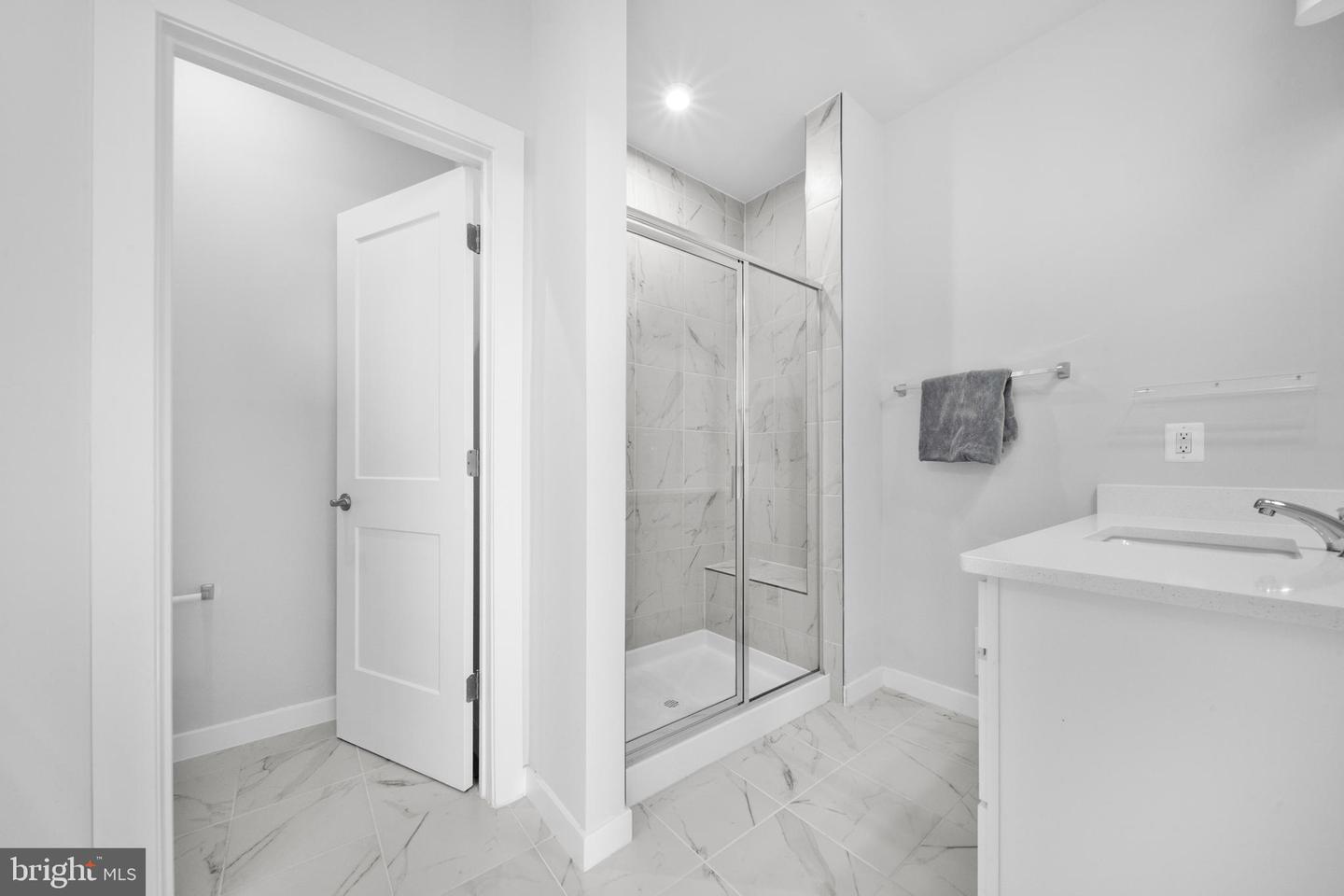 43730 TRANSIT SQ, ASHBURN, Virginia 20147, 3 Bedrooms Bedrooms, ,2 BathroomsBathrooms,Residential,For sale,43730 TRANSIT SQ,VALO2114390 MLS # VALO2114390