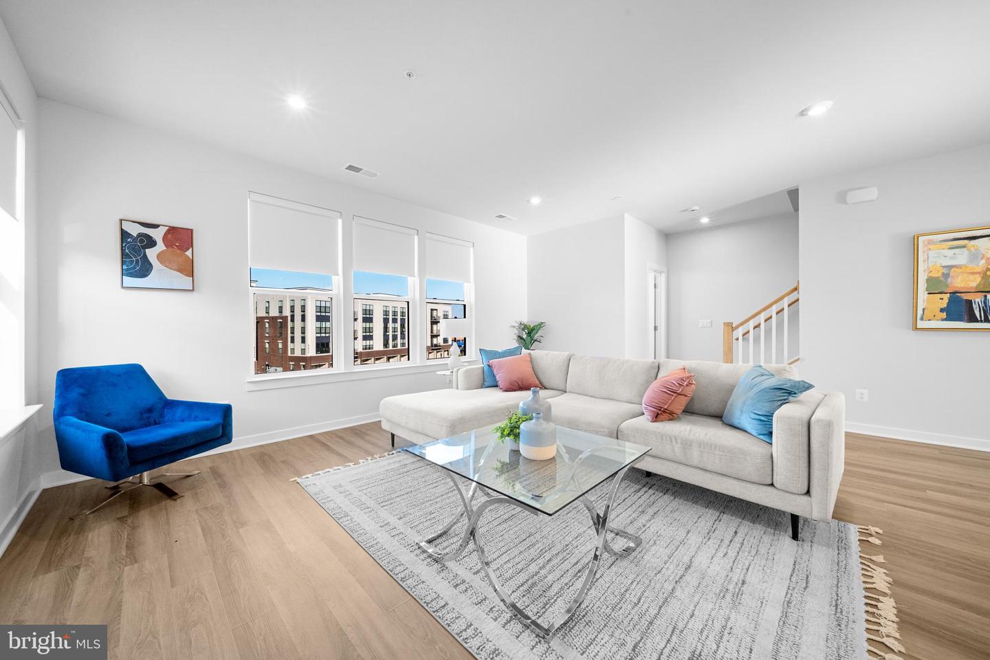 43730 TRANSIT SQ, ASHBURN, Virginia 20147, 3 Bedrooms Bedrooms, ,2 BathroomsBathrooms,Residential,For sale,43730 TRANSIT SQ,VALO2114390 MLS # VALO2114390