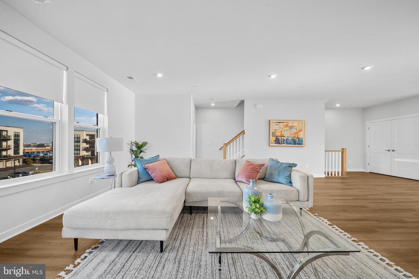 43730 TRANSIT SQ, ASHBURN, Virginia 20147, 3 Bedrooms Bedrooms, ,2 BathroomsBathrooms,Residential,For sale,43730 TRANSIT SQ,VALO2114390 MLS # VALO2114390