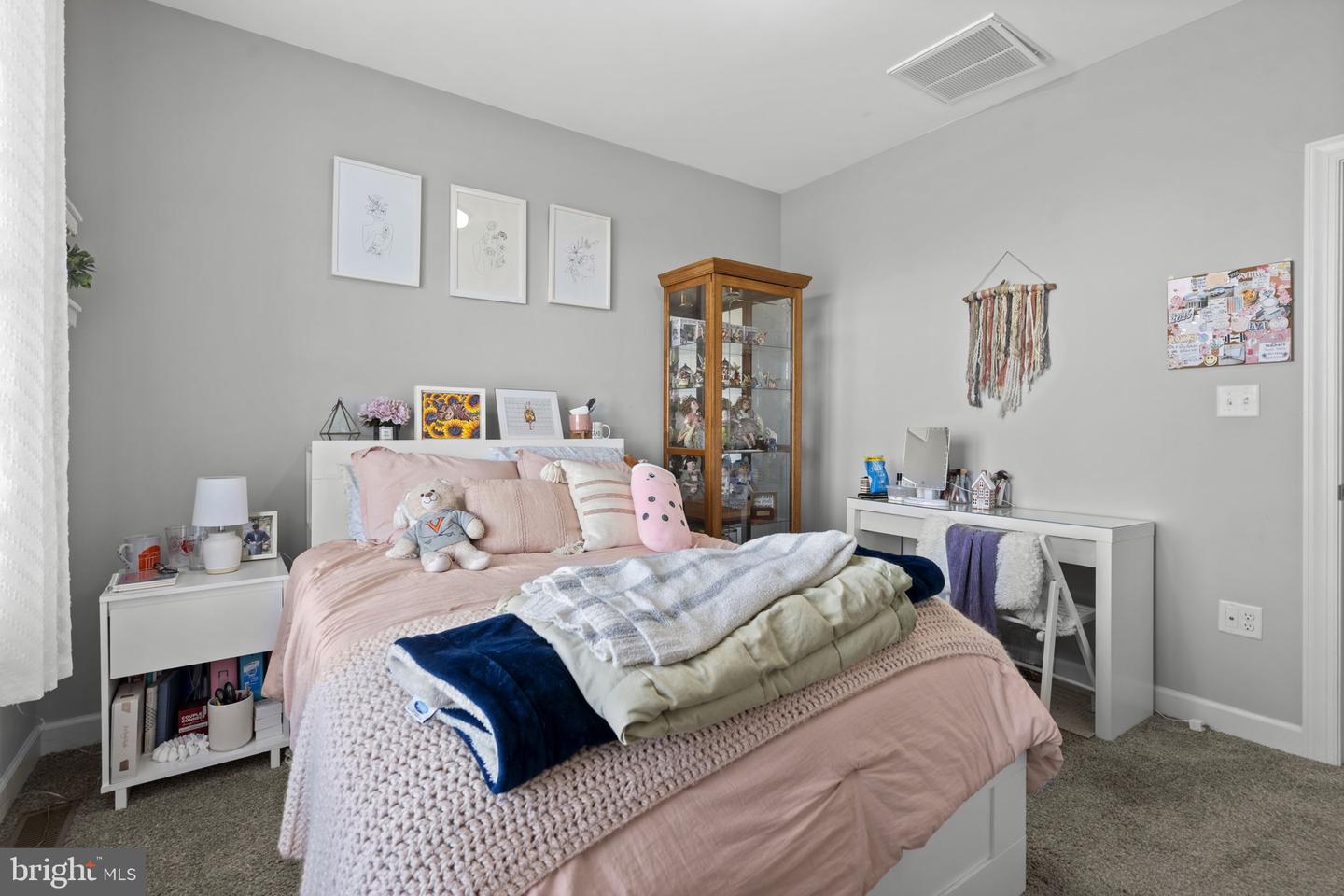 100 PENDERBROOK CT, STEPHENS CITY, Virginia 22655, 3 Bedrooms Bedrooms, ,2 BathroomsBathrooms,Residential,For sale,100 PENDERBROOK CT,VAFV2039164 MLS # VAFV2039164