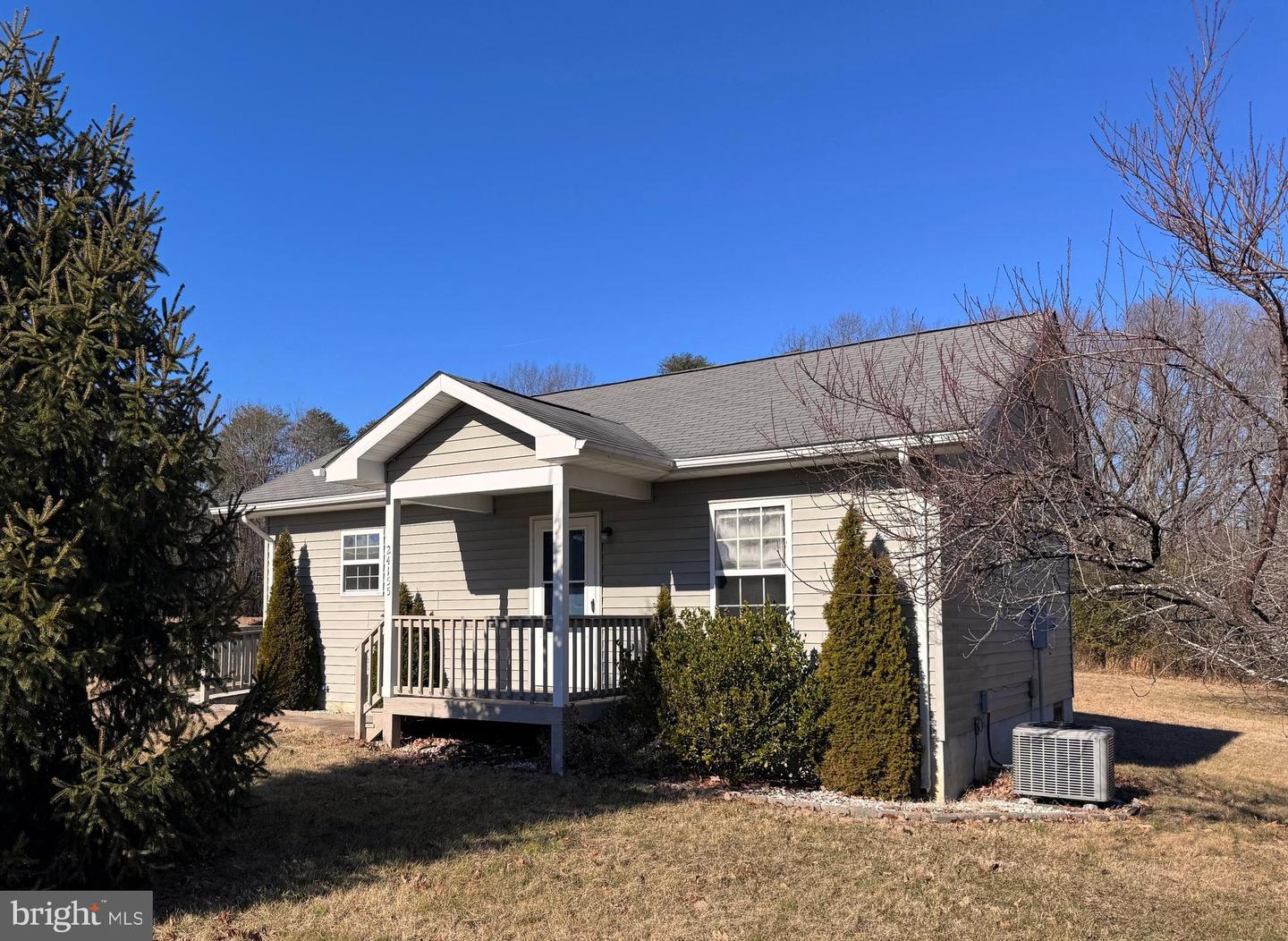 24155 REVERCOMB RD, LIGNUM, Virginia 22726, 2 Bedrooms Bedrooms, ,1 BathroomBathrooms,Residential,For sale,24155 REVERCOMB RD,VACU2012512 MLS # VACU2012512
