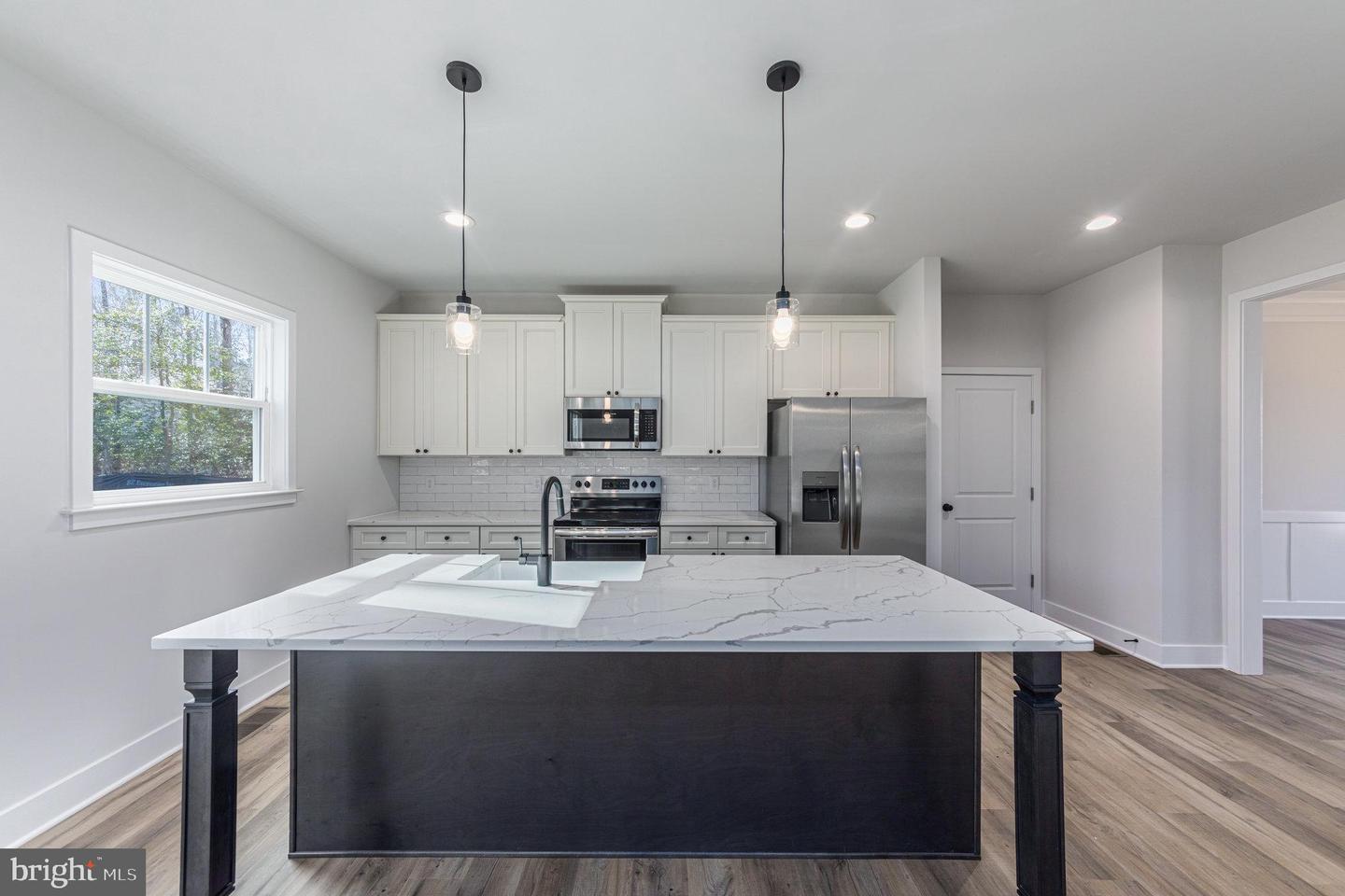 8217 RIVER RD, FREDERICKSBURG, Virginia 22407, 4 Bedrooms Bedrooms, ,2 BathroomsBathrooms,Residential,For sale,8217 RIVER RD,VASP2038788 MLS # VASP2038788