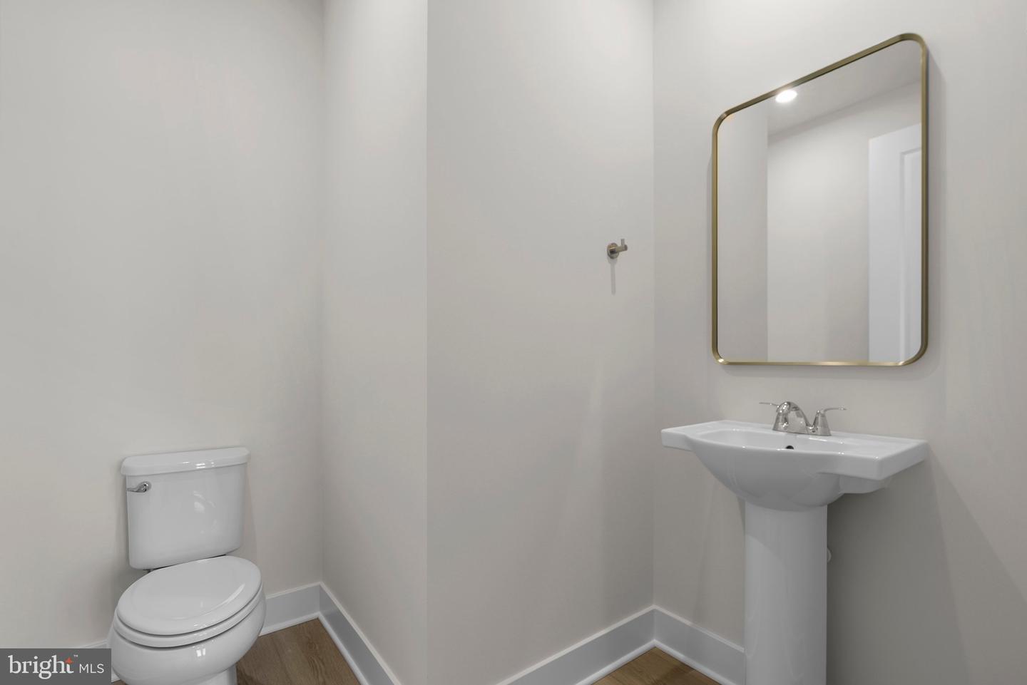 44508 LOWESTOFT SQ #HOMESITE 22, ASHBURN, Virginia 20147, 3 Bedrooms Bedrooms, ,2 BathroomsBathrooms,Residential,For sale,44508 LOWESTOFT SQ #HOMESITE 22,VALO2114420 MLS # VALO2114420