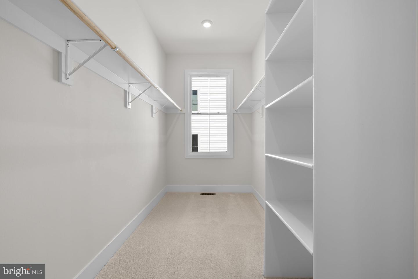 44508 LOWESTOFT SQ #HOMESITE 22, ASHBURN, Virginia 20147, 3 Bedrooms Bedrooms, ,2 BathroomsBathrooms,Residential,For sale,44508 LOWESTOFT SQ #HOMESITE 22,VALO2114420 MLS # VALO2114420