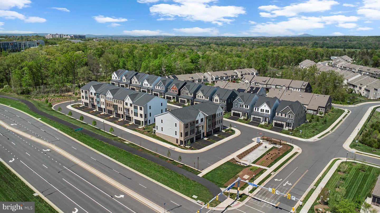 44508 LOWESTOFT SQ #HOMESITE 22, ASHBURN, Virginia 20147, 3 Bedrooms Bedrooms, ,2 BathroomsBathrooms,Residential,For sale,44508 LOWESTOFT SQ #HOMESITE 22,VALO2114420 MLS # VALO2114420