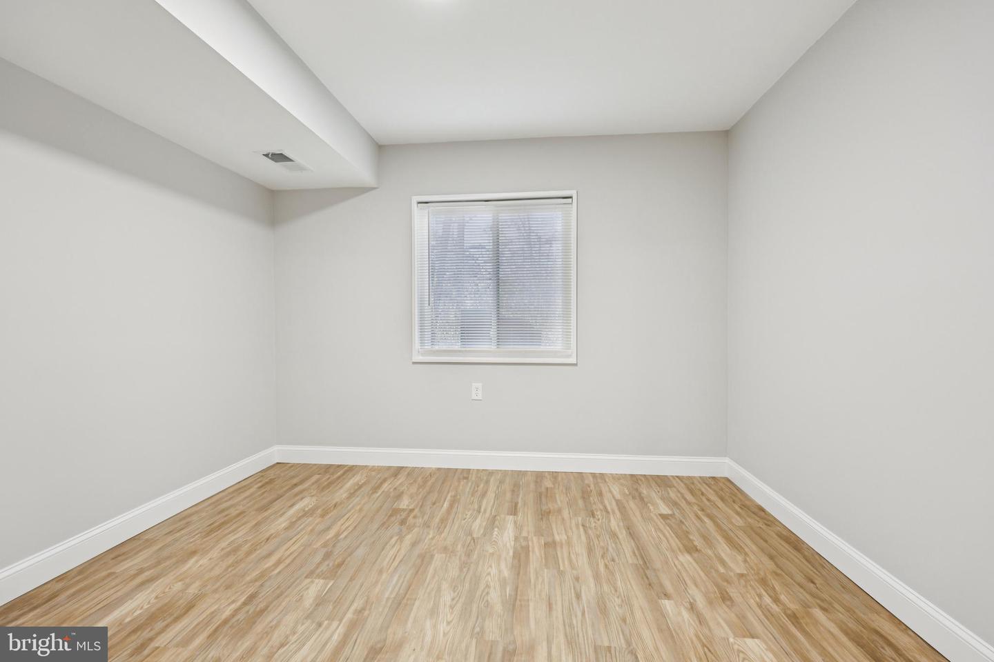 1410 NORTHGATE SQ #10/1A, RESTON, Virginia 20190, 1 Bedroom Bedrooms, ,1 BathroomBathrooms,Residential,For sale,1410 NORTHGATE SQ #10/1A,VAFX2287058 MLS # VAFX2287058