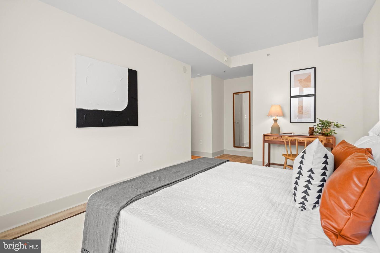 1311 13TH ST NW #105, WASHINGTON, District Of Columbia 20005, 2 Bedrooms Bedrooms, ,2 BathroomsBathrooms,Residential,For sale,1311 13TH ST NW #105,DCDC2242836 MLS # DCDC2242836