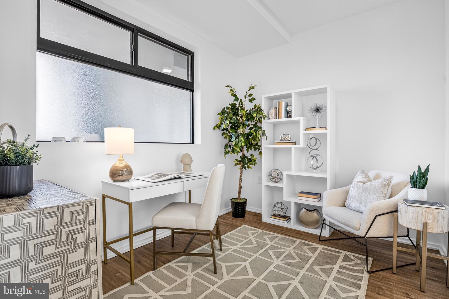 1550 11TH ST NW #407, WASHINGTON, District Of Columbia 20001, 3 Bedrooms Bedrooms, ,1 BathroomBathrooms,Residential,For sale,1550 11TH ST NW #407,DCDC2242838 MLS # DCDC2242838