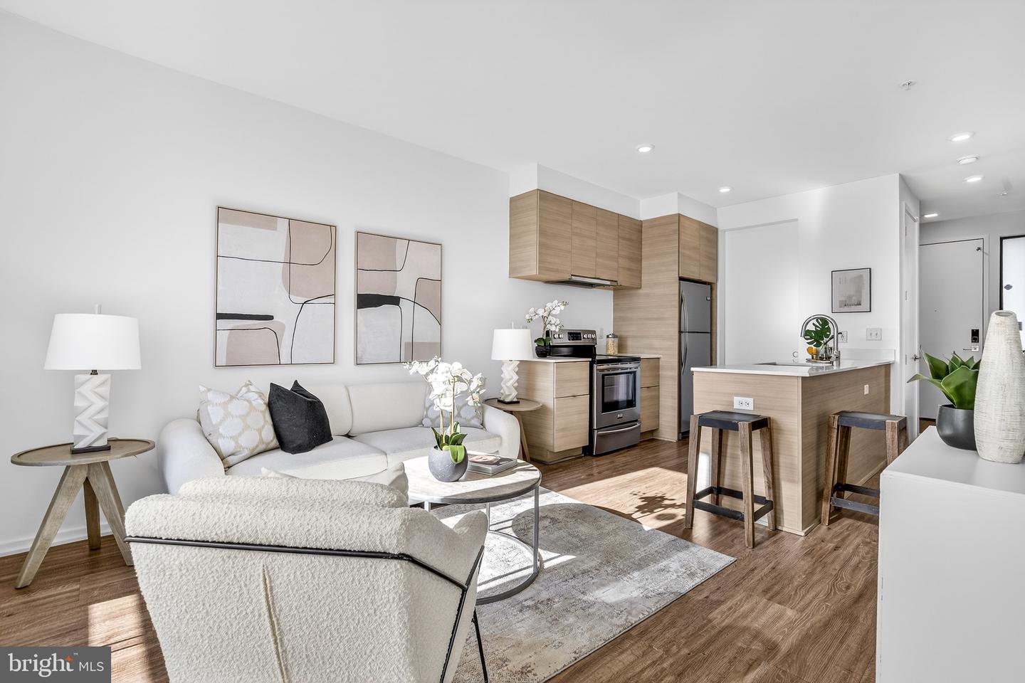 1550 11TH ST NW #407, WASHINGTON, District Of Columbia 20001, 3 Bedrooms Bedrooms, ,1 BathroomBathrooms,Residential,For sale,1550 11TH ST NW #407,DCDC2242838 MLS # DCDC2242838