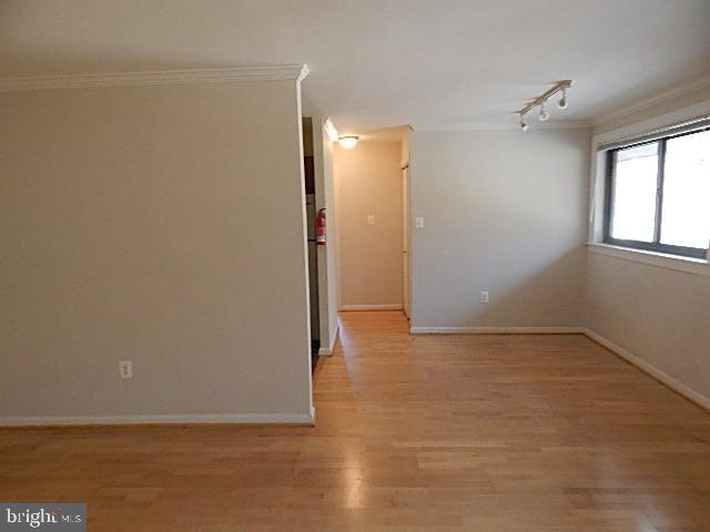 3101 NAYLOR RD SE #304, WASHINGTON, District Of Columbia 20020, 1 Bedroom Bedrooms, 2 Rooms Rooms,1 BathroomBathrooms,Residential,For sale,3101 NAYLOR RD SE #304,DCDC2242850 MLS # DCDC2242850