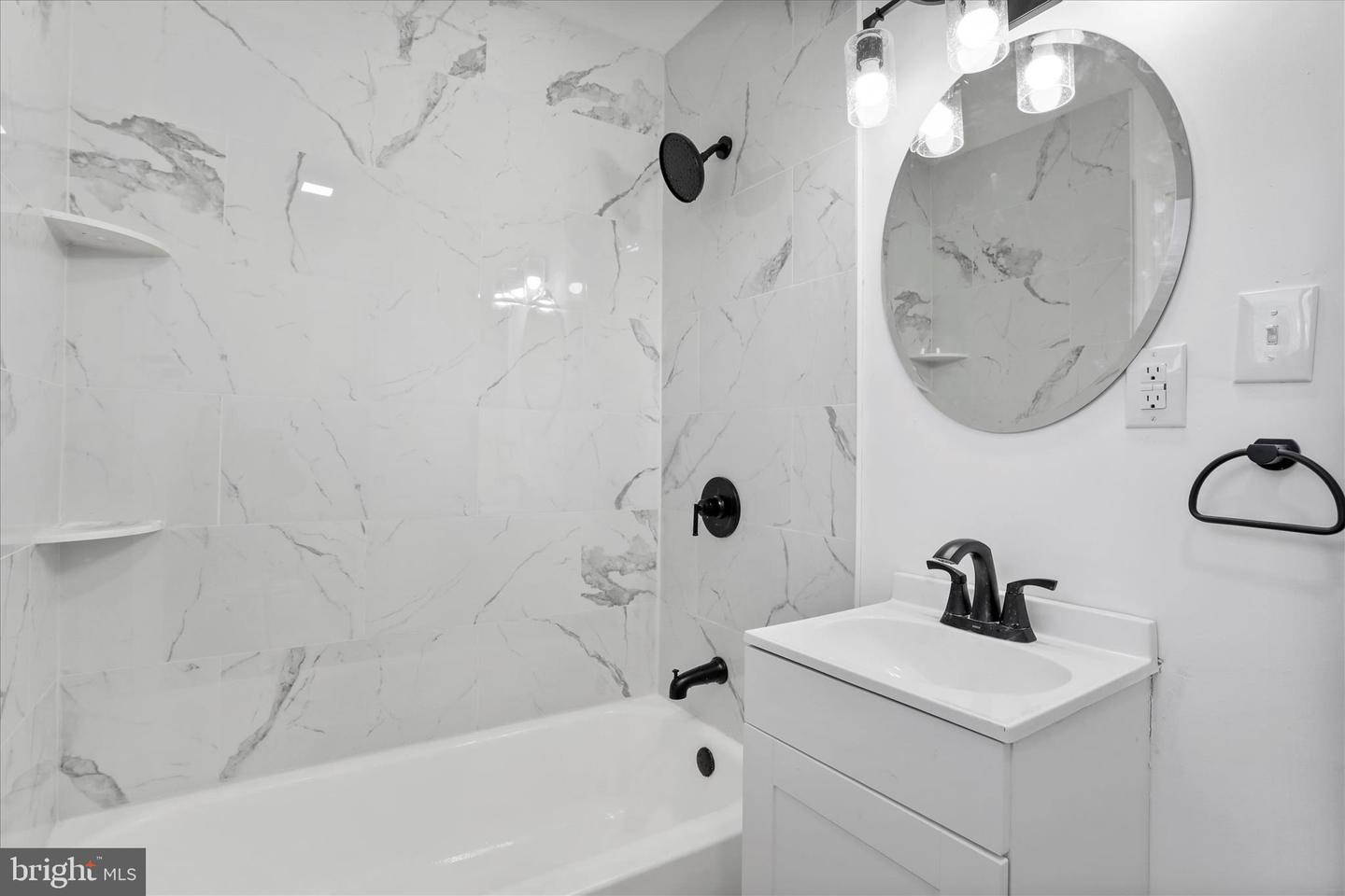 365 W 9TH ST, FRONT ROYAL, Virginia 22630, 3 Bedrooms Bedrooms, 9 Rooms Rooms,3 BathroomsBathrooms,Residential,For sale,365 W 9TH ST,VAWR2013206 MLS # VAWR2013206