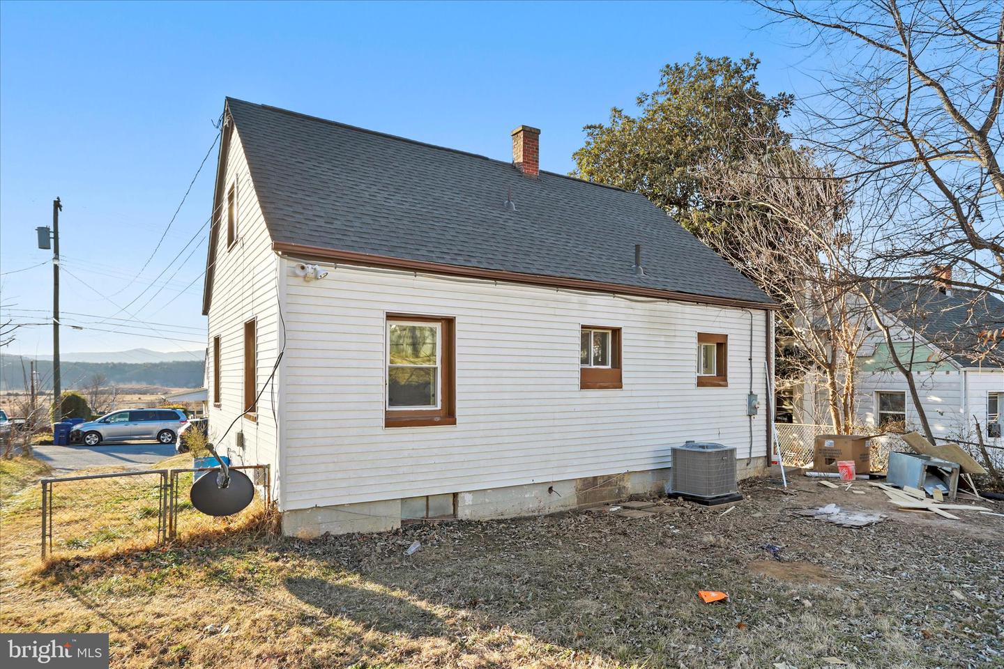 365 W 9TH ST, FRONT ROYAL, Virginia 22630, 3 Bedrooms Bedrooms, 9 Rooms Rooms,3 BathroomsBathrooms,Residential,For sale,365 W 9TH ST,VAWR2013206 MLS # VAWR2013206