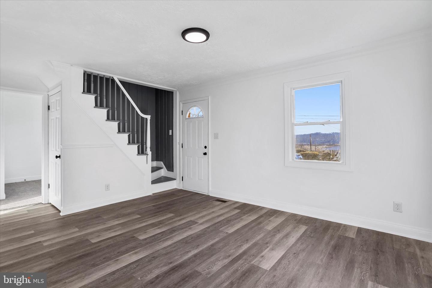 365 W 9TH ST, FRONT ROYAL, Virginia 22630, 3 Bedrooms Bedrooms, 9 Rooms Rooms,3 BathroomsBathrooms,Residential,For sale,365 W 9TH ST,VAWR2013206 MLS # VAWR2013206