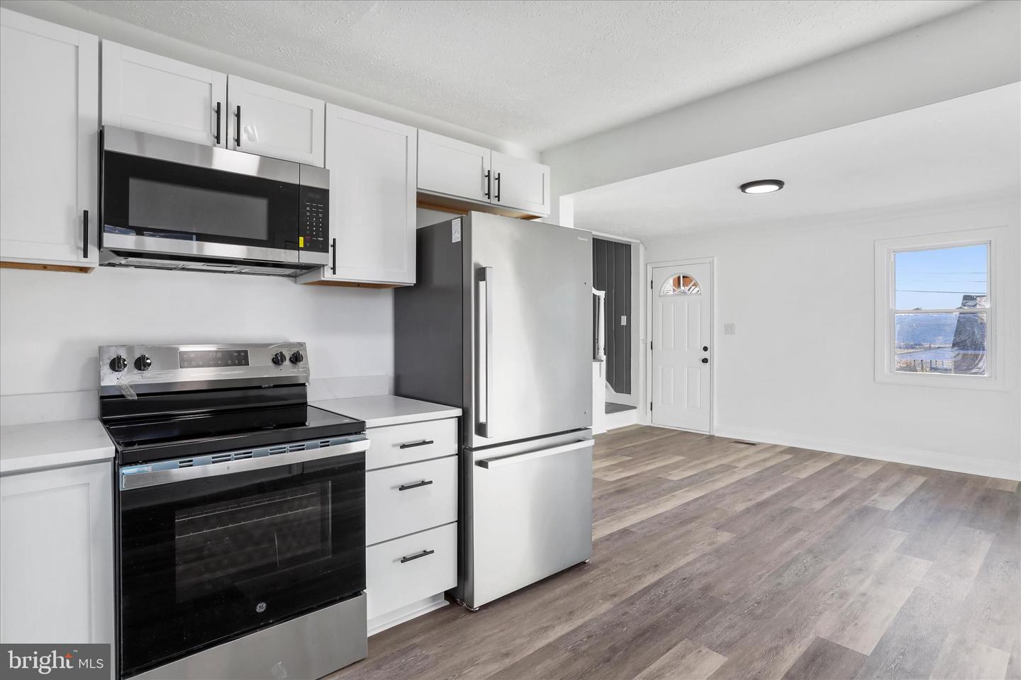 365 W 9TH ST, FRONT ROYAL, Virginia 22630, 3 Bedrooms Bedrooms, 9 Rooms Rooms,3 BathroomsBathrooms,Residential,For sale,365 W 9TH ST,VAWR2013206 MLS # VAWR2013206