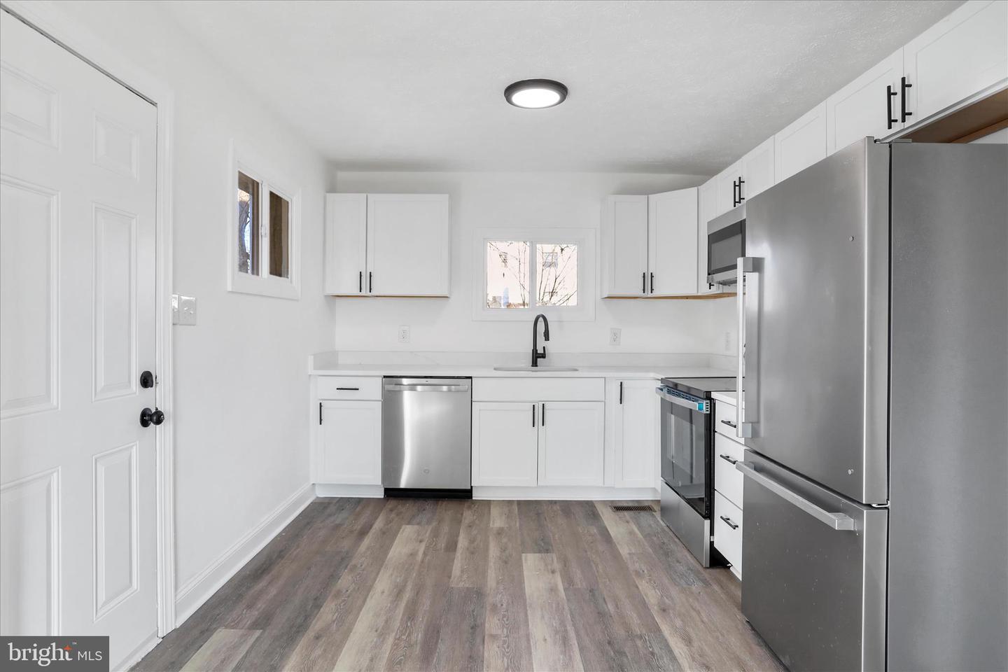 365 W 9TH ST, FRONT ROYAL, Virginia 22630, 3 Bedrooms Bedrooms, 9 Rooms Rooms,3 BathroomsBathrooms,Residential,For sale,365 W 9TH ST,VAWR2013206 MLS # VAWR2013206