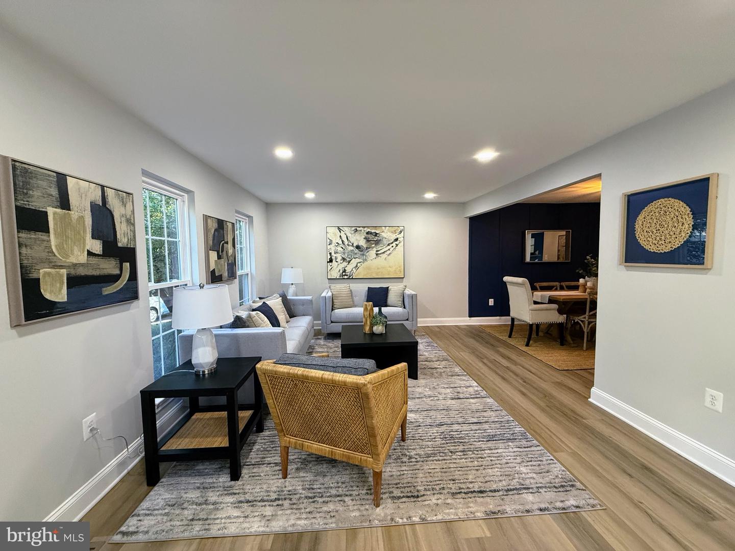 9983 HEMLOCK WOODS LN, BURKE, Virginia 22015, 3 Bedrooms Bedrooms, ,3 BathroomsBathrooms,Residential,For sale,9983 HEMLOCK WOODS LN,VAFX2287112 MLS # VAFX2287112