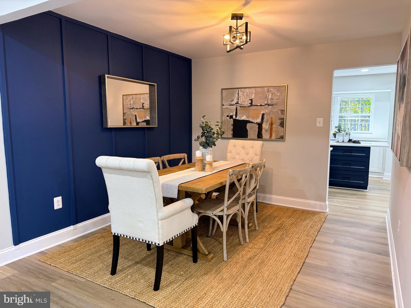 9983 HEMLOCK WOODS LN, BURKE, Virginia 22015, 3 Bedrooms Bedrooms, ,3 BathroomsBathrooms,Residential,For sale,9983 HEMLOCK WOODS LN,VAFX2287112 MLS # VAFX2287112