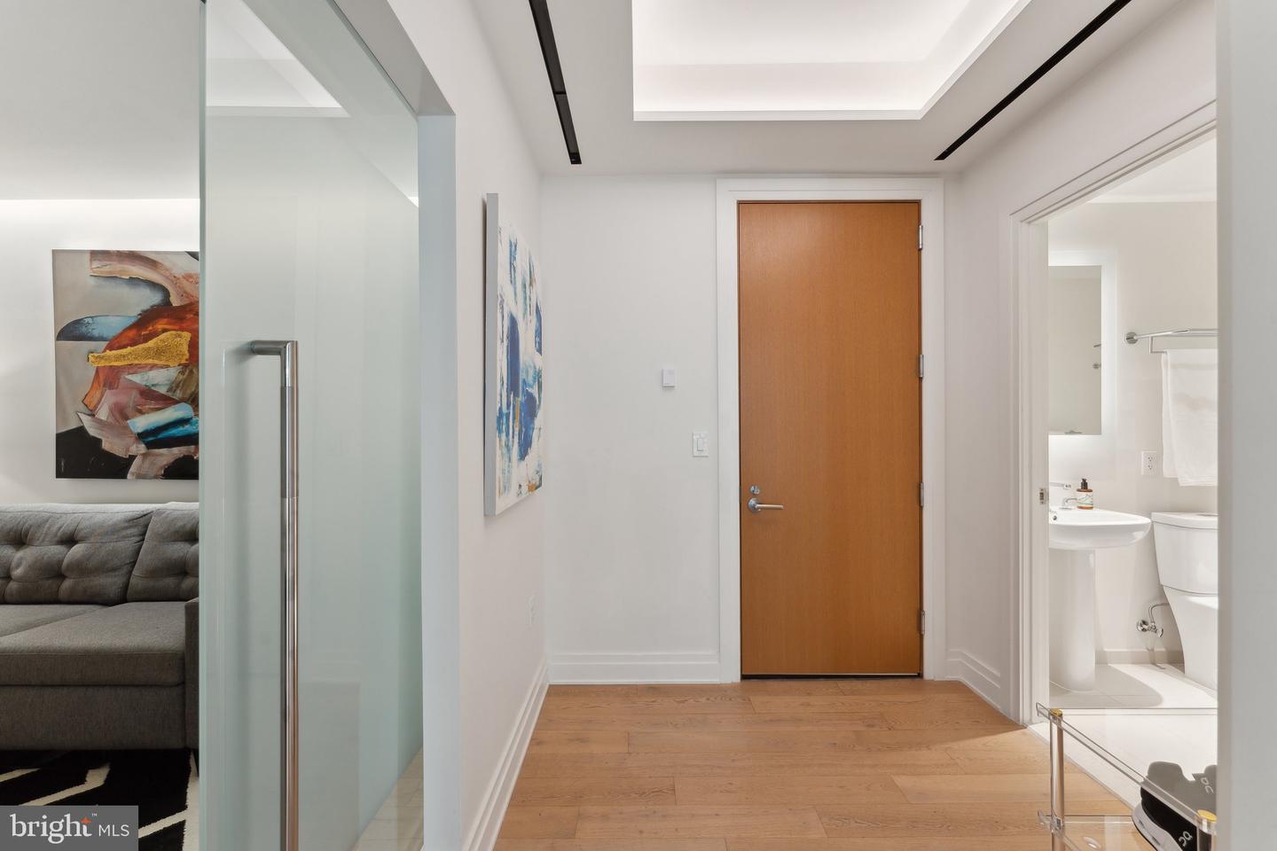 2501 M ST NW #207, WASHINGTON, District Of Columbia 20037, 2 Bedrooms Bedrooms, ,2 BathroomsBathrooms,Residential,For sale,2501 M ST NW #207,DCDC2242880 MLS # DCDC2242880 2501 M ST NW #207, WASHINGTON, District Of Columbia 20037, 2 Bedrooms Bedrooms, ,2 BathroomsBathrooms,Residential,For sale,2501 M ST NW #207,DCDC2242880 MLS # DCDC2242880