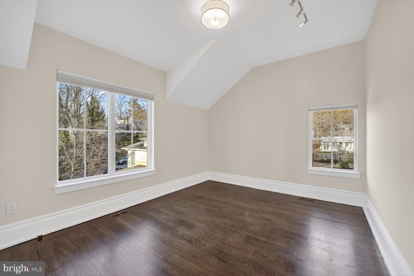 4964 ESKRIDGE TER NW, WASHINGTON, District Of Columbia 20016, 9 Bedrooms Bedrooms, ,7 BathroomsBathrooms,Residential,For sale,4964 ESKRIDGE TER NW,DCDC2209950 MLS # DCDC2209950 4964 ESKRIDGE TER NW, WASHINGTON, District Of Columbia 20016, 9 Bedrooms Bedrooms, ,7 BathroomsBathrooms,Residential,For sale,4964 ESKRIDGE TER NW,DCDC2209950 MLS # DCDC2209950