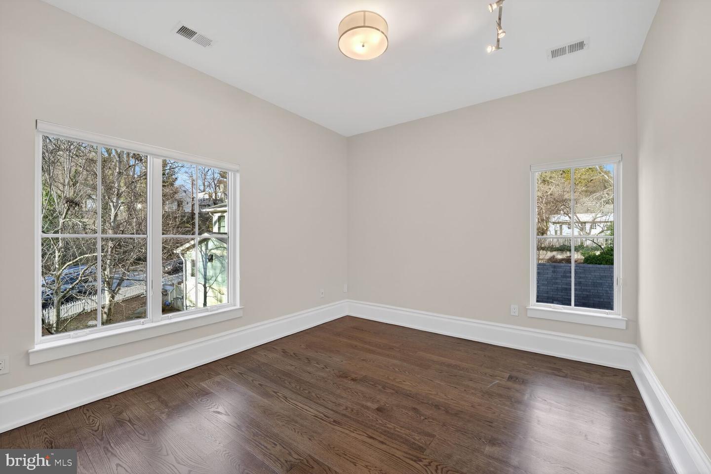 4964 ESKRIDGE TER NW, WASHINGTON, District Of Columbia 20016, 9 Bedrooms Bedrooms, ,7 BathroomsBathrooms,Residential,For sale,4964 ESKRIDGE TER NW,DCDC2209950 MLS # DCDC2209950 4964 ESKRIDGE TER NW, WASHINGTON, District Of Columbia 20016, 9 Bedrooms Bedrooms, ,7 BathroomsBathrooms,Residential,For sale,4964 ESKRIDGE TER NW,DCDC2209950 MLS # DCDC2209950