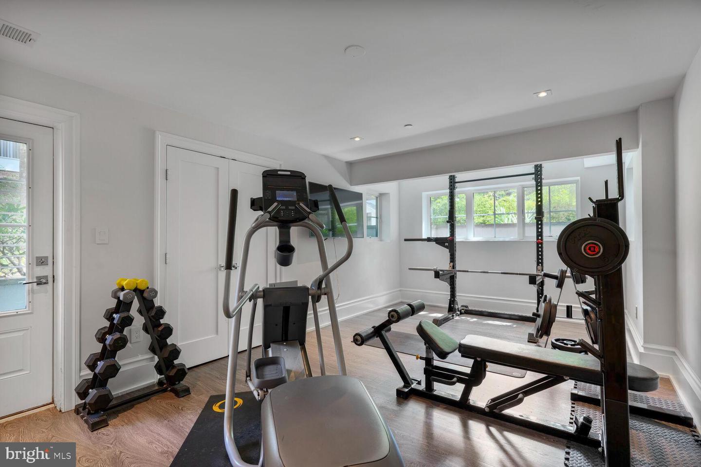 4964 ESKRIDGE TER NW, WASHINGTON, District Of Columbia 20016, 9 Bedrooms Bedrooms, ,7 BathroomsBathrooms,Residential,For sale,4964 ESKRIDGE TER NW,DCDC2209950 MLS # DCDC2209950 4964 ESKRIDGE TER NW, WASHINGTON, District Of Columbia 20016, 9 Bedrooms Bedrooms, ,7 BathroomsBathrooms,Residential,For sale,4964 ESKRIDGE TER NW,DCDC2209950 MLS # DCDC2209950