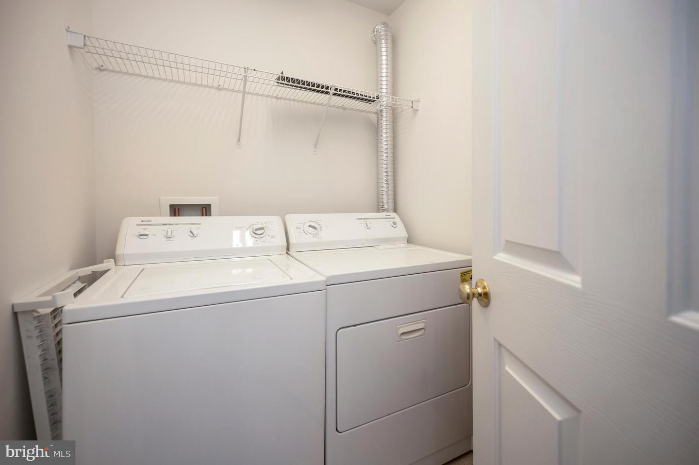 9709 BIG BETHEL RD, FREDERICKSBURG, Virginia 22407, 5 Bedrooms Bedrooms, ,3 BathroomsBathrooms,Residential,For sale,9709 BIG BETHEL RD,VASP2035054 MLS # VASP2035054