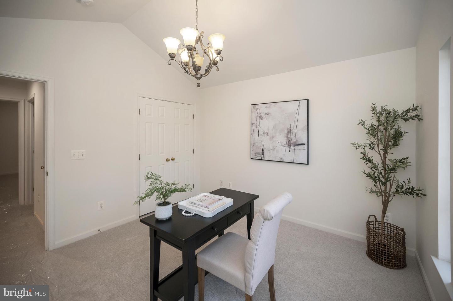 9709 BIG BETHEL RD, FREDERICKSBURG, Virginia 22407, 5 Bedrooms Bedrooms, ,3 BathroomsBathrooms,Residential,For sale,9709 BIG BETHEL RD,VASP2035054 MLS # VASP2035054