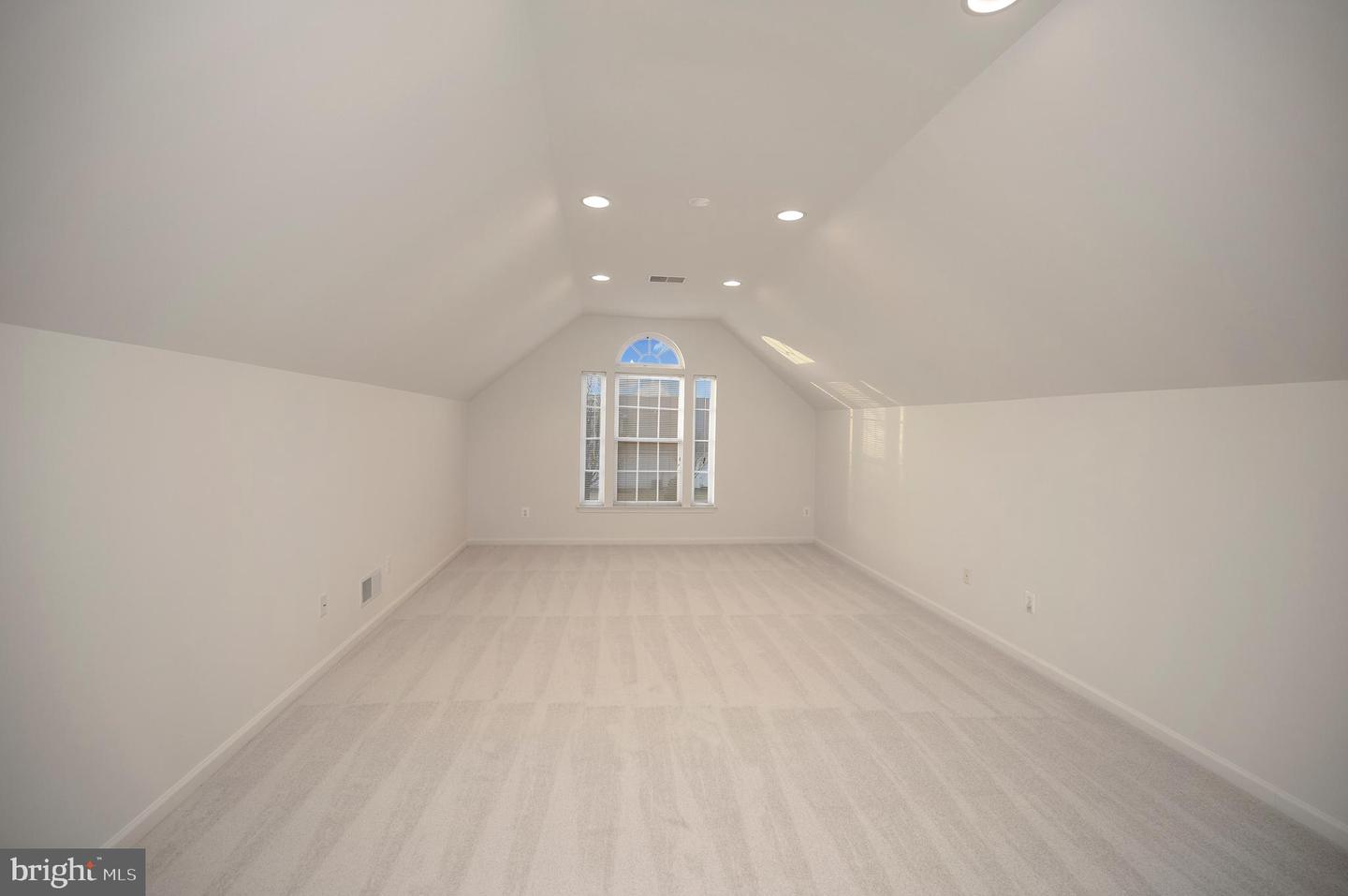 9709 BIG BETHEL RD, FREDERICKSBURG, Virginia 22407, 5 Bedrooms Bedrooms, ,3 BathroomsBathrooms,Residential,For sale,9709 BIG BETHEL RD,VASP2035054 MLS # VASP2035054