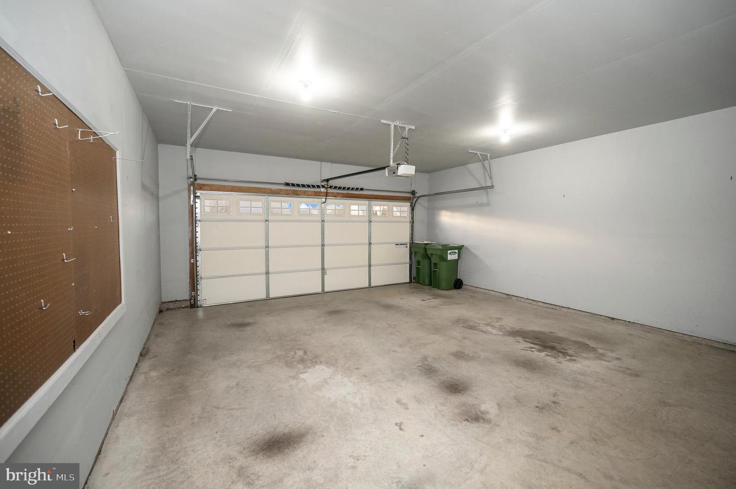 9709 BIG BETHEL RD, FREDERICKSBURG, Virginia 22407, 5 Bedrooms Bedrooms, ,3 BathroomsBathrooms,Residential,For sale,9709 BIG BETHEL RD,VASP2035054 MLS # VASP2035054