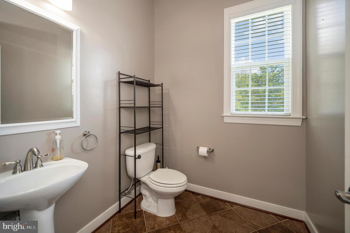 60 SNAPDRAGON DR, STAFFORD, Virginia 22556, 6 Bedrooms Bedrooms, ,5 BathroomsBathrooms,Residential,For sale,60 SNAPDRAGON DR,VAST2042424 MLS # VAST2042424