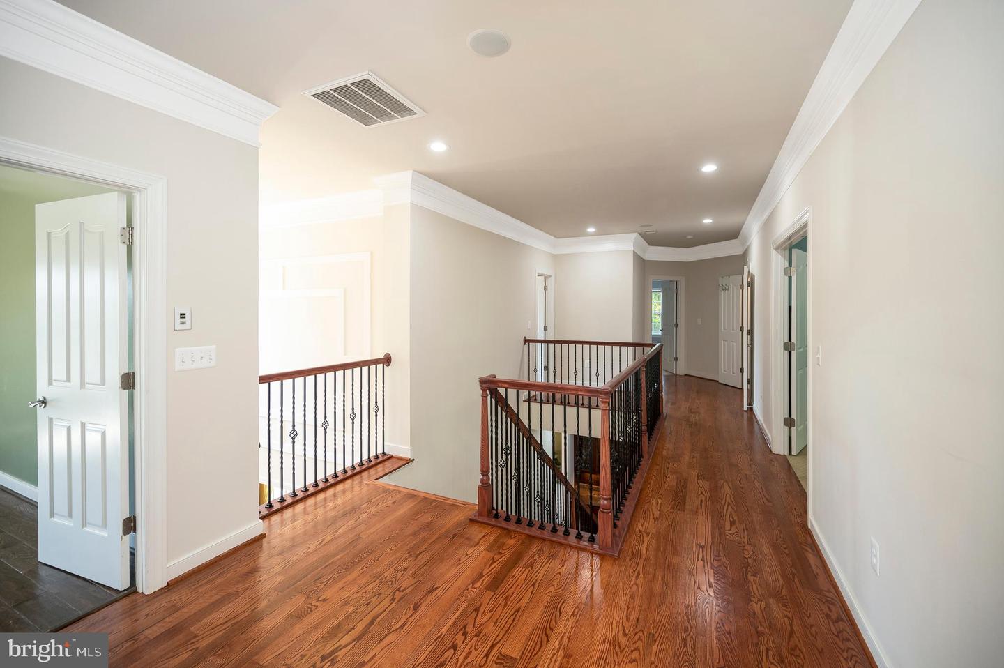 60 SNAPDRAGON DR, STAFFORD, Virginia 22556, 6 Bedrooms Bedrooms, ,5 BathroomsBathrooms,Residential,For sale,60 SNAPDRAGON DR,VAST2042424 MLS # VAST2042424