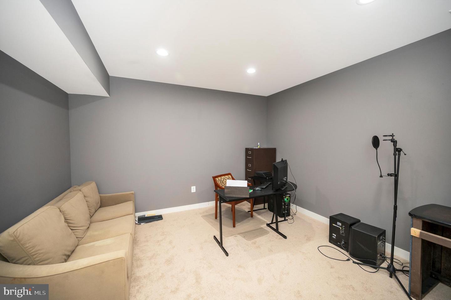 60 SNAPDRAGON DR, STAFFORD, Virginia 22556, 6 Bedrooms Bedrooms, ,5 BathroomsBathrooms,Residential,For sale,60 SNAPDRAGON DR,VAST2042424 MLS # VAST2042424