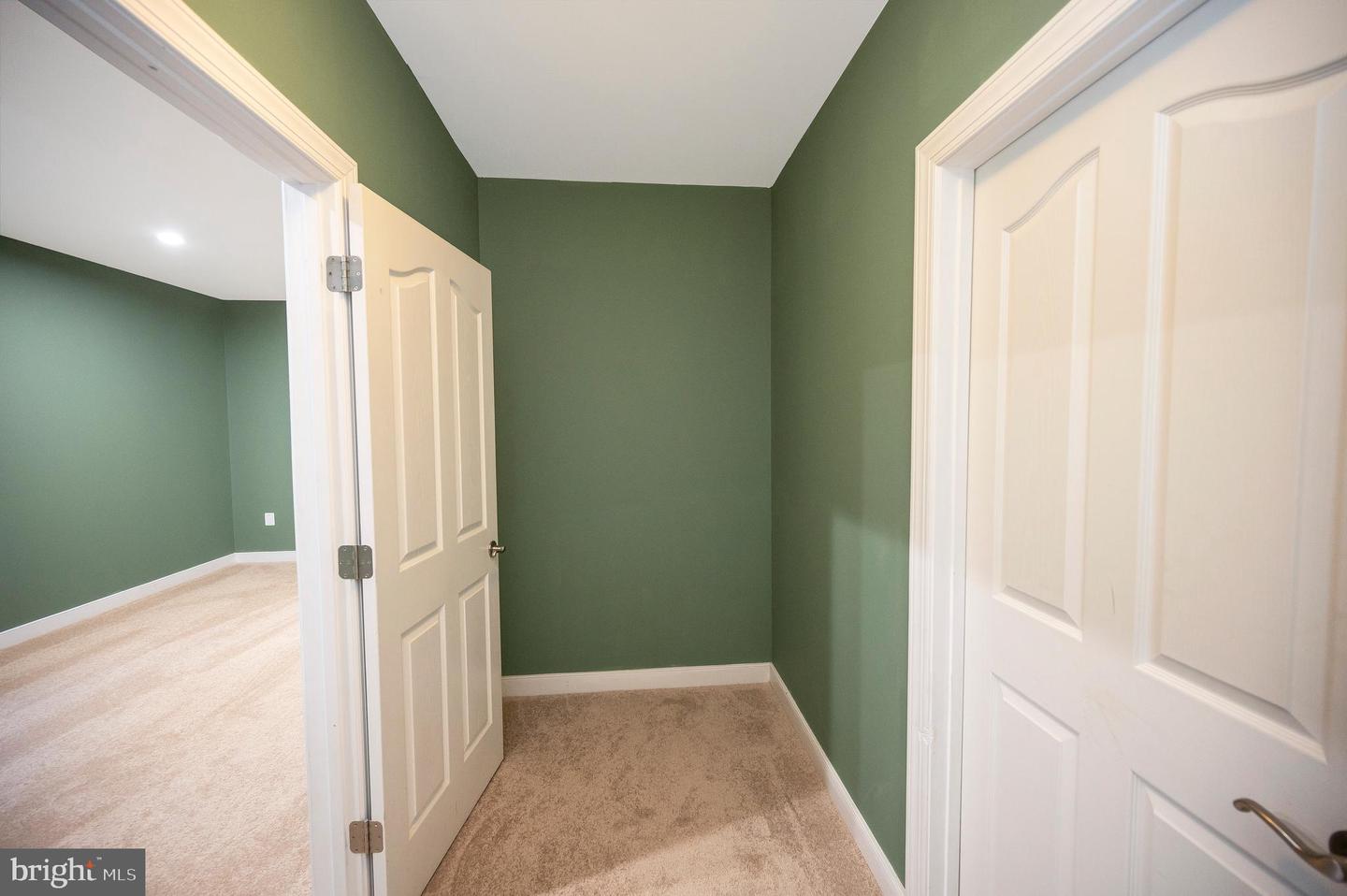 60 SNAPDRAGON DR, STAFFORD, Virginia 22556, 6 Bedrooms Bedrooms, ,5 BathroomsBathrooms,Residential,For sale,60 SNAPDRAGON DR,VAST2042424 MLS # VAST2042424