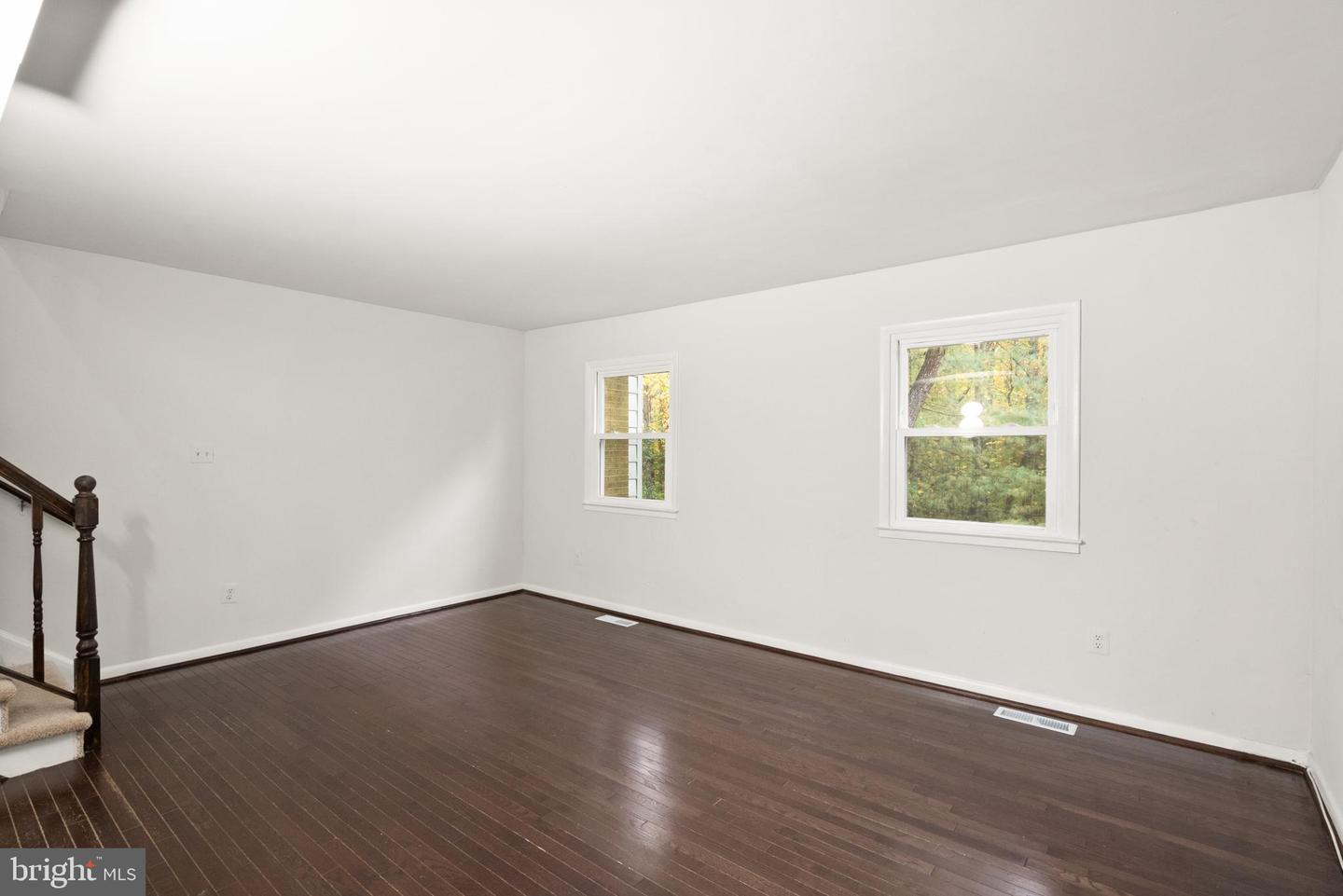 4332 EILEEN CT, WOODBRIDGE, Virginia 22193, 3 Bedrooms Bedrooms, 12 Rooms Rooms,2 BathroomsBathrooms,Residential,For sale,4332 EILEEN CT,VAPW2103334 MLS # VAPW2103334