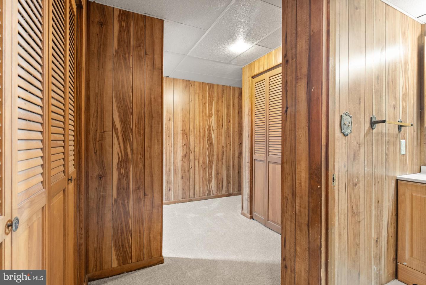 4332 EILEEN CT, WOODBRIDGE, Virginia 22193, 3 Bedrooms Bedrooms, 12 Rooms Rooms,2 BathroomsBathrooms,Residential,For sale,4332 EILEEN CT,VAPW2103334 MLS # VAPW2103334