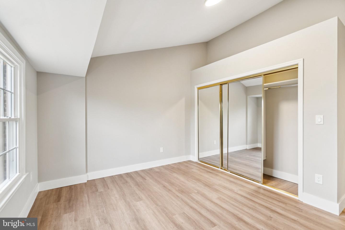 6481 SHARON KAY CT, ALEXANDRIA, Virginia 22310, 3 Bedrooms Bedrooms, ,2 BathroomsBathrooms,Residential,For sale,6481 SHARON KAY CT,VAFX2278082 MLS # VAFX2278082