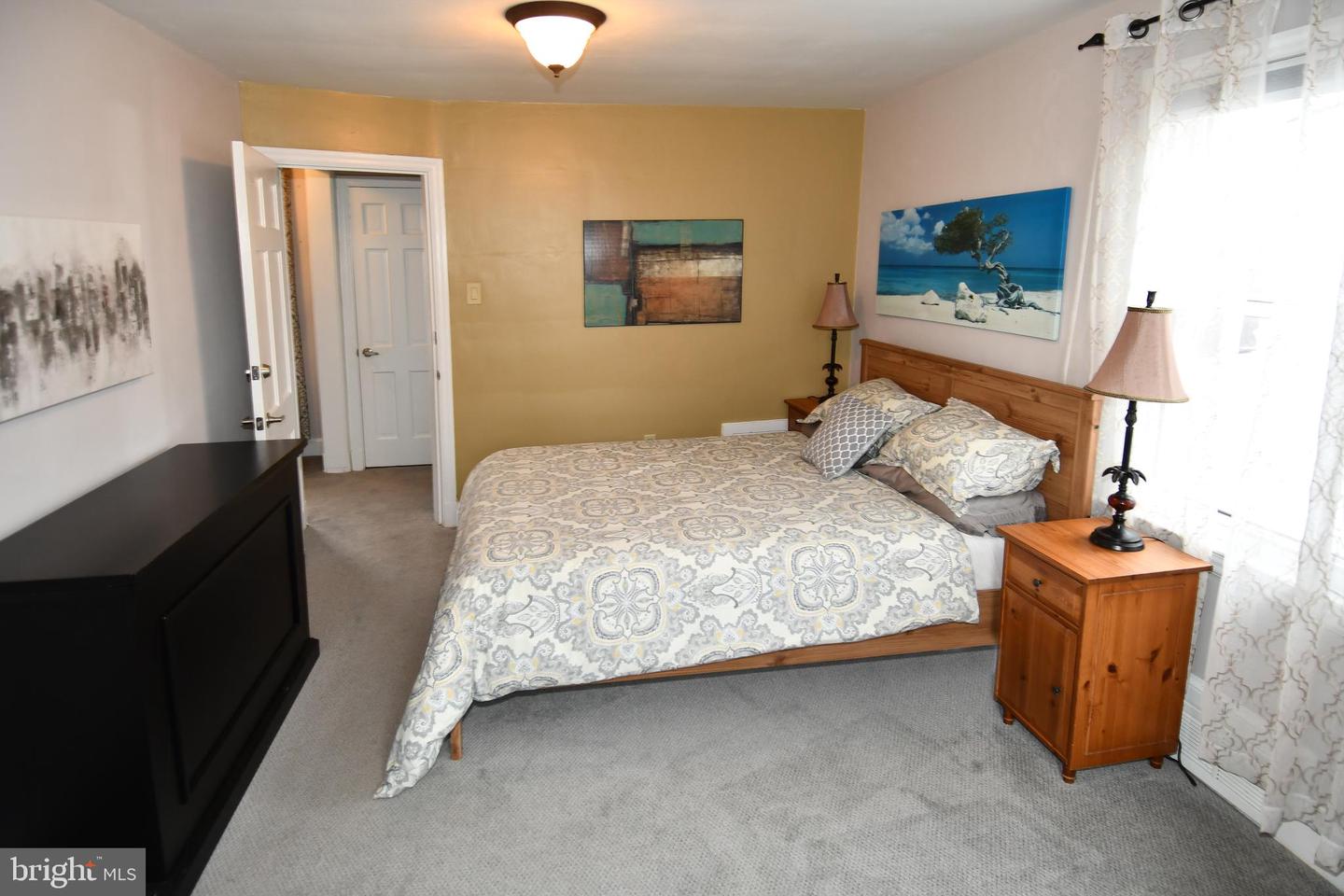 6208 SLIGO MILL RD NE, WASHINGTON, District Of Columbia 20011, 3 Bedrooms Bedrooms, 8 Rooms Rooms,2 BathroomsBathrooms,Residential,For sale,6208 SLIGO MILL RD NE,DCDC2233880 MLS # DCDC2233880