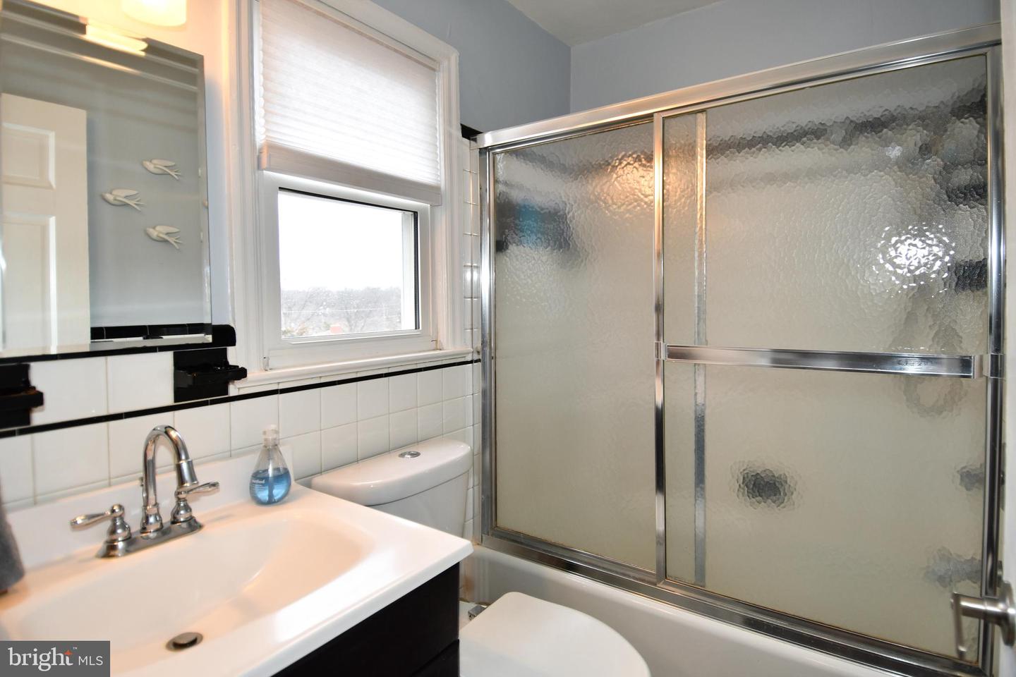 6208 SLIGO MILL RD NE, WASHINGTON, District Of Columbia 20011, 3 Bedrooms Bedrooms, 8 Rooms Rooms,2 BathroomsBathrooms,Residential,For sale,6208 SLIGO MILL RD NE,DCDC2233880 MLS # DCDC2233880