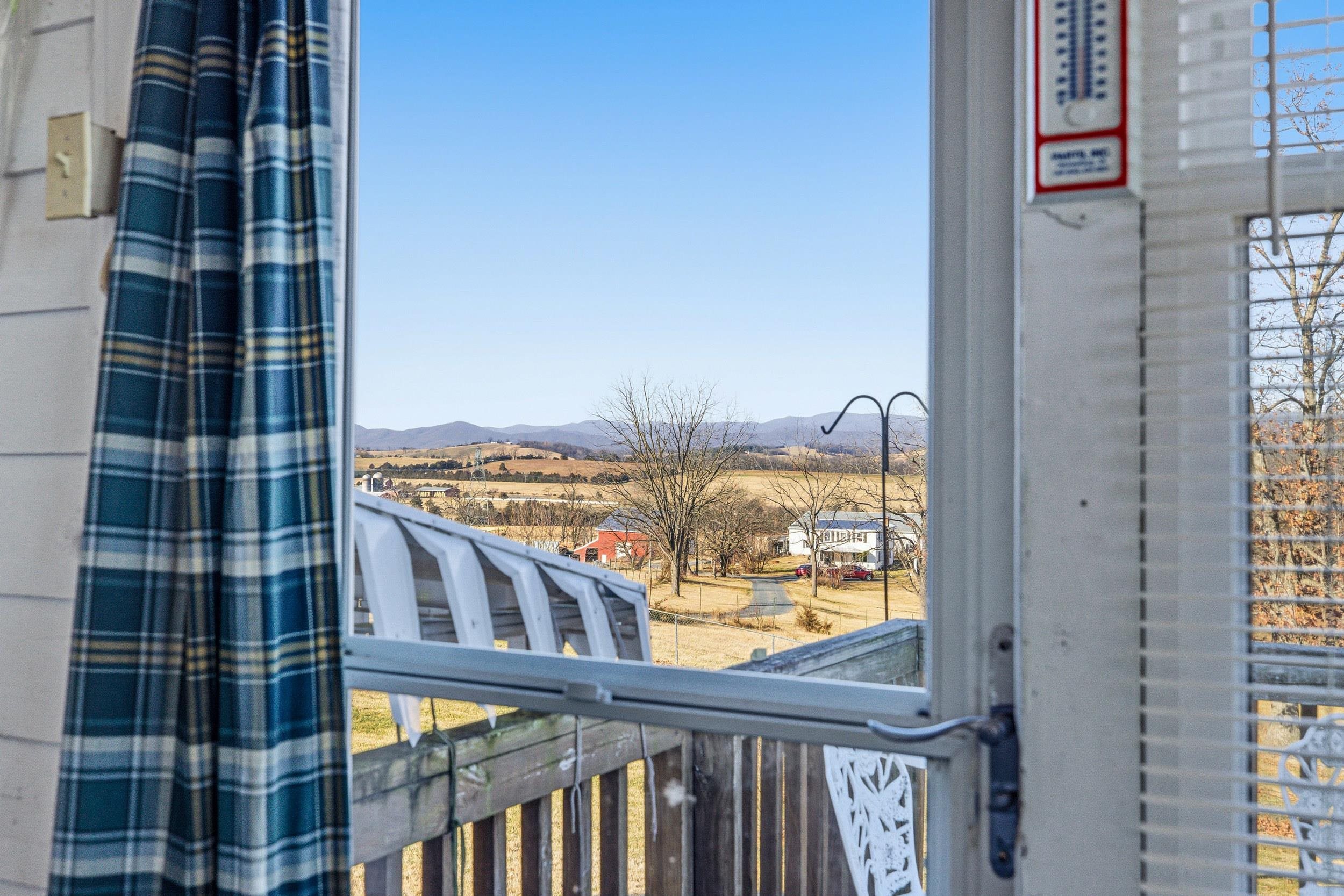 9716 CENTERVILLE RD, BRIDGEWATER, Virginia 22812, 4 Bedrooms Bedrooms, ,1 BathroomBathrooms,Residential,9716 CENTERVILLE RD,672768 MLS # 672768