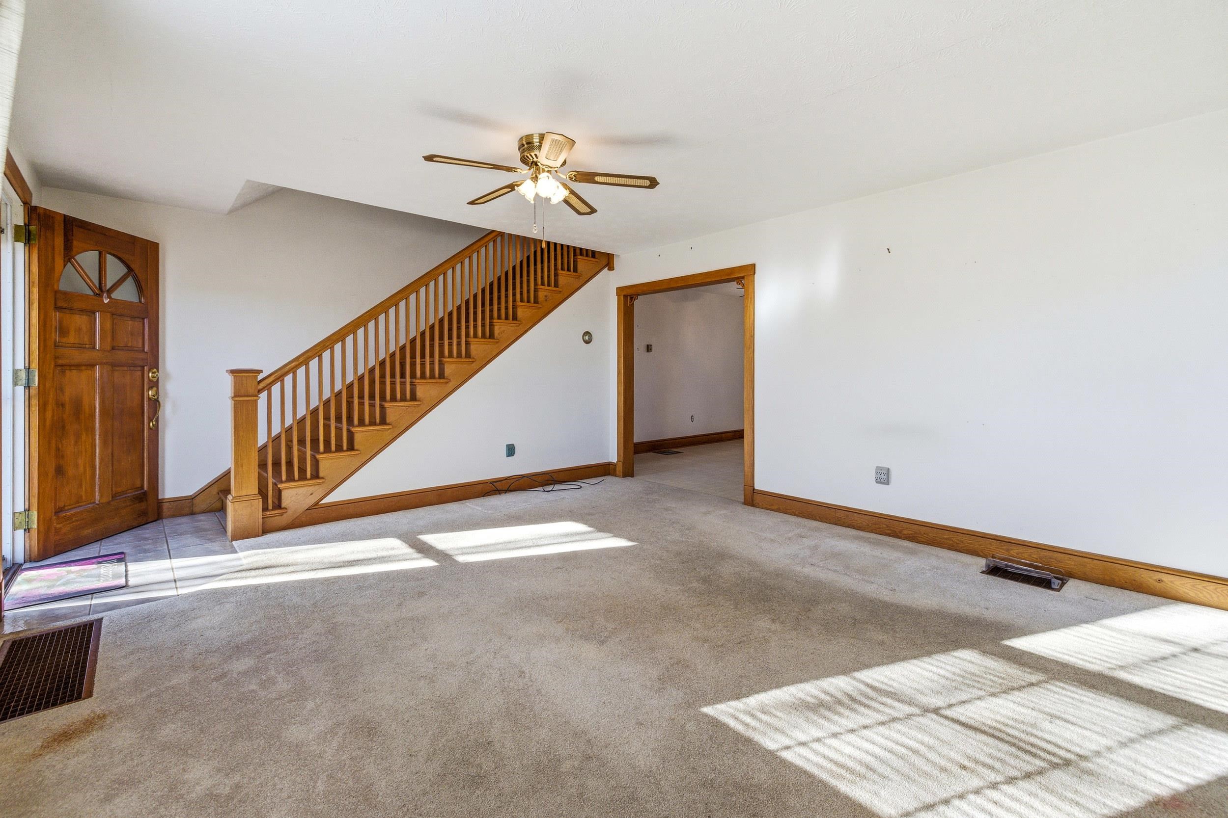 9716 CENTERVILLE RD, BRIDGEWATER, Virginia 22812, 4 Bedrooms Bedrooms, ,1 BathroomBathrooms,Residential,9716 CENTERVILLE RD,672768 MLS # 672768