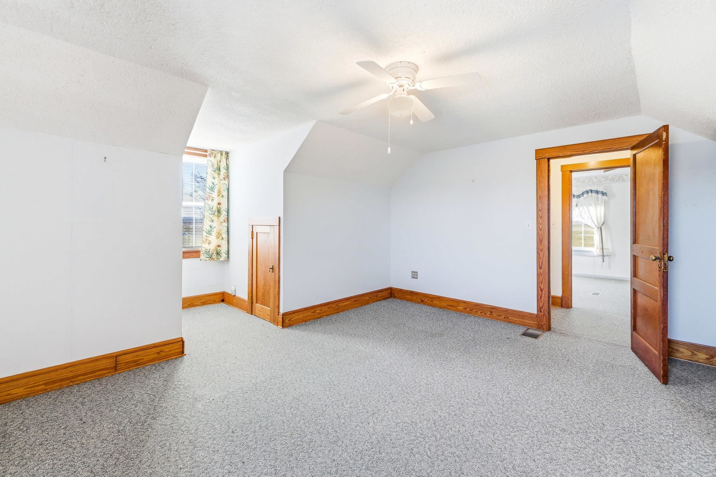 9716 CENTERVILLE RD, BRIDGEWATER, Virginia 22812, 4 Bedrooms Bedrooms, ,1 BathroomBathrooms,Residential,9716 CENTERVILLE RD,672768 MLS # 672768