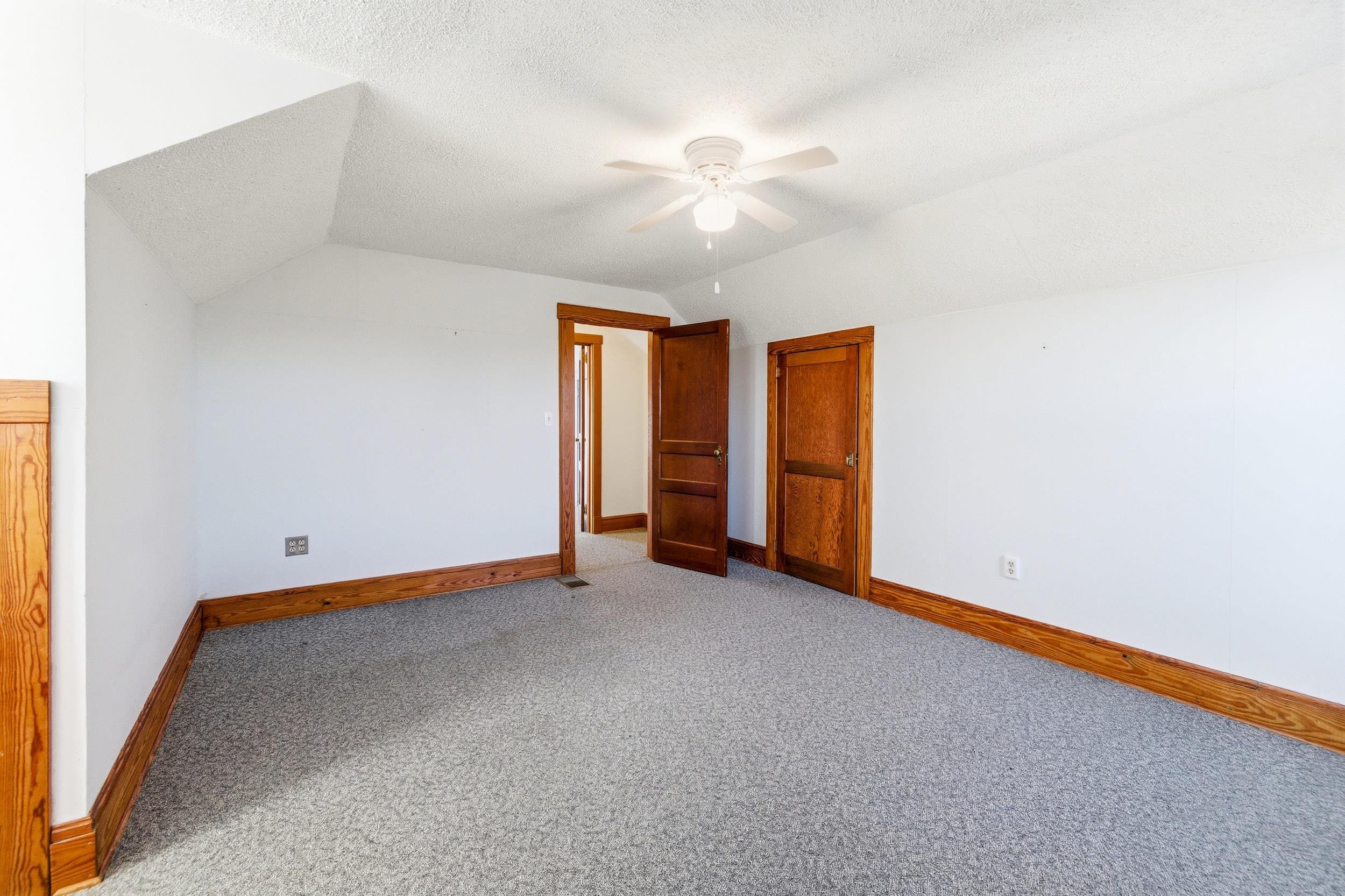 9716 CENTERVILLE RD, BRIDGEWATER, Virginia 22812, 4 Bedrooms Bedrooms, ,1 BathroomBathrooms,Residential,9716 CENTERVILLE RD,672768 MLS # 672768